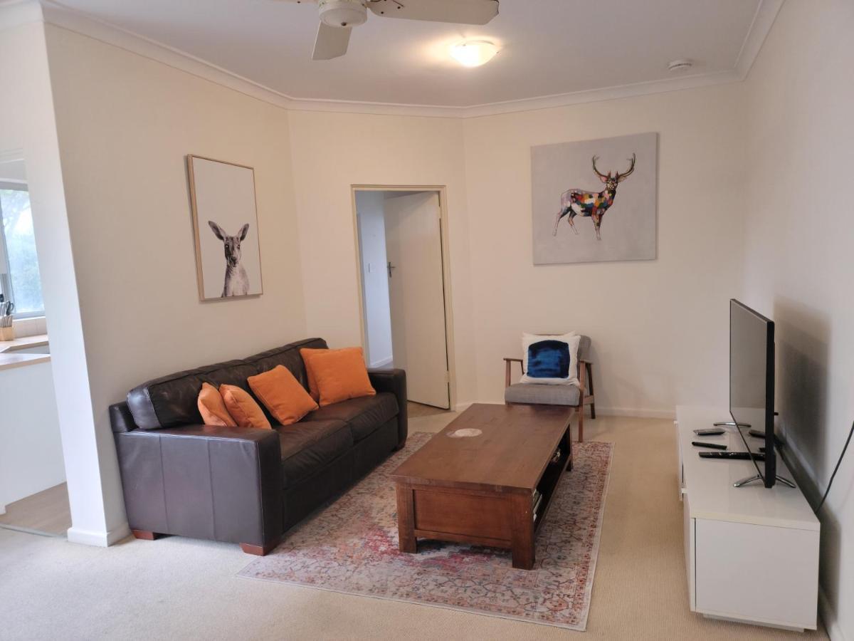 Close To The Famous Bondi Beach In Australia Sydney Exterior photo